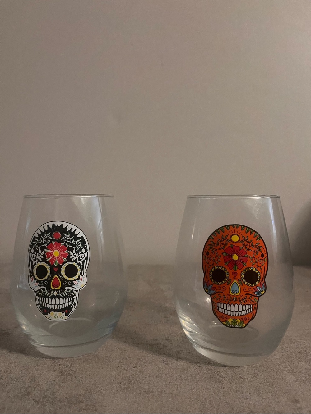 Day of the Dead Sugar Skull Stemless Wine Glasses - Black & Orange